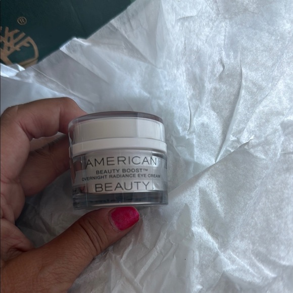 American Beauty Boost Overnight Radiance Cream Face and Eye Cream - Picture 7 of 7